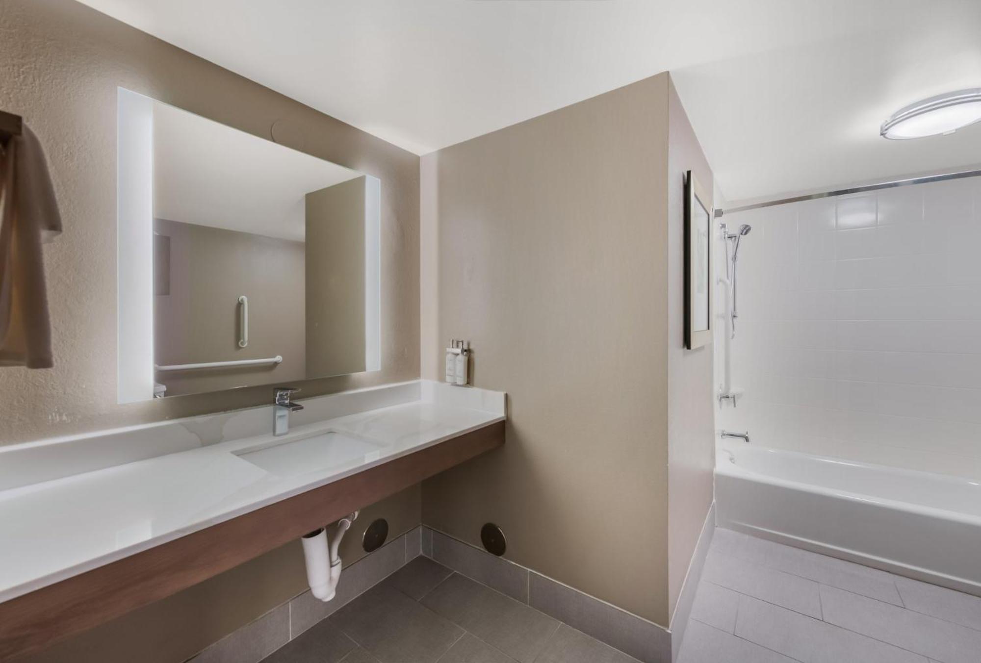 Staybridge Suites Chesapeake-Virginia Beach By Ihg Экстерьер фото